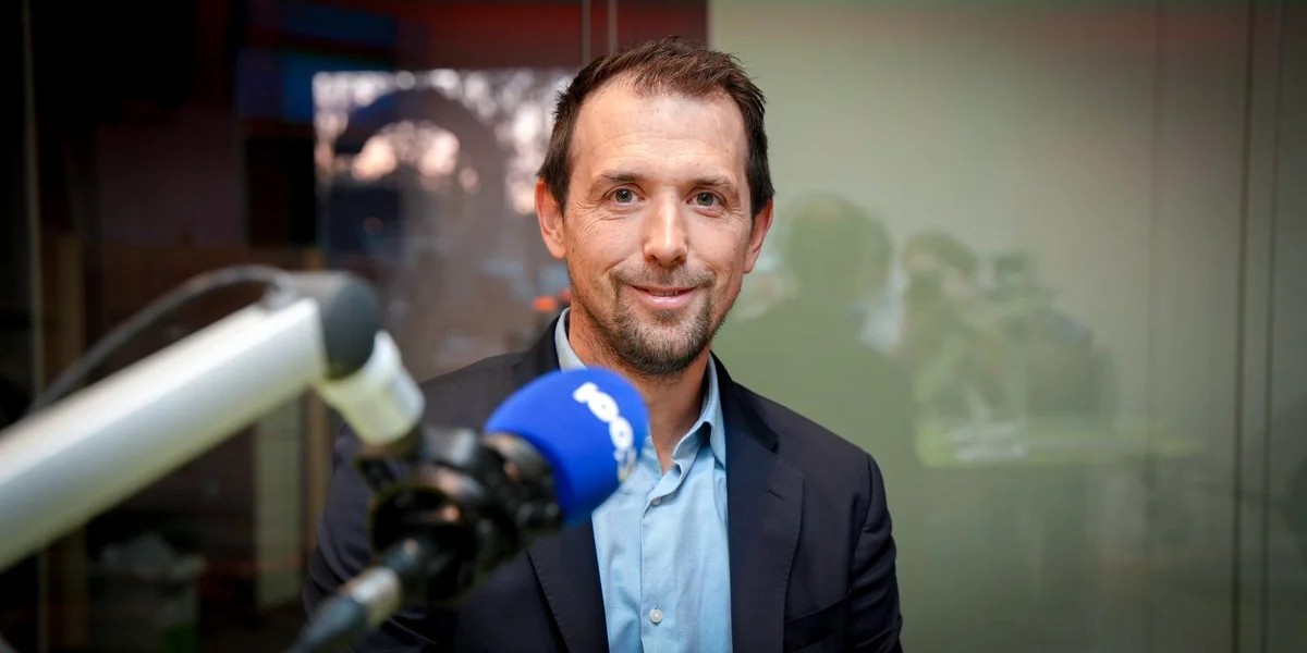 Tom Baumert: “Ech géif déi Fro aus der Siicht vum Client stellen” | © Radio 100,7