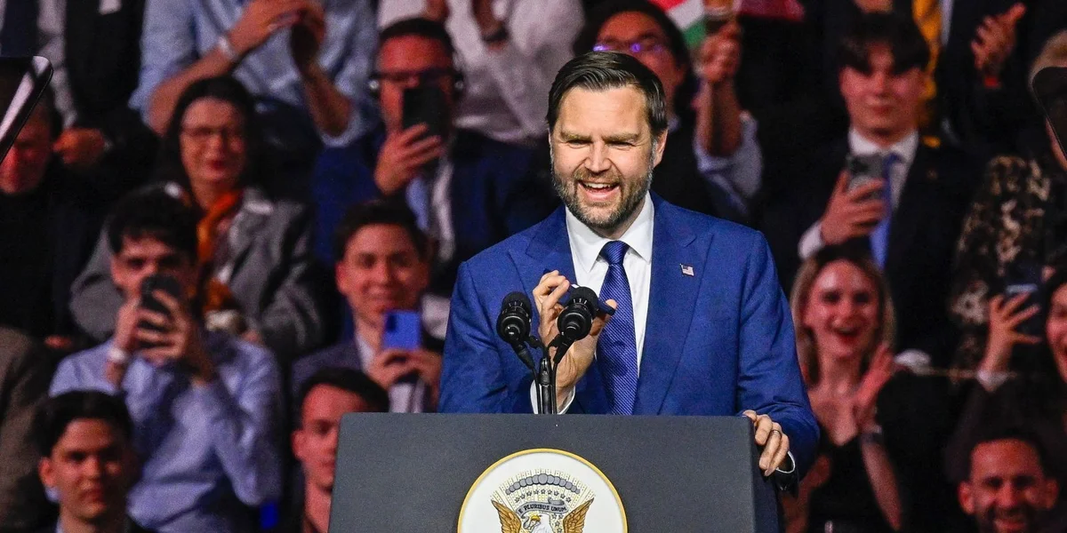 US-amerikanesche Vizepresident JD Vance an Ungarn fir Viktor Orban ze ënnerstëtzen  | © EPA/ROBERT HEGEDUS HUNGARY OUT