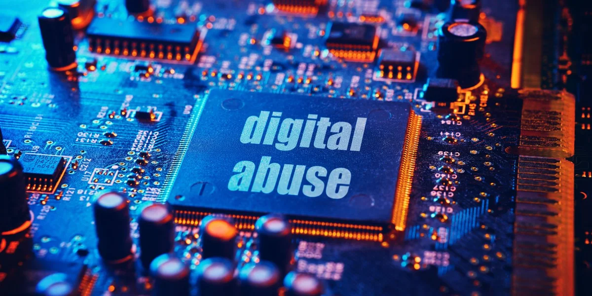 Asaz vu Kënschtlecher Intelligenz fir sexualiséiert Deepfakes soll verbuede ginn | © picture alliance / CHROMORANGE | Christian Ohde