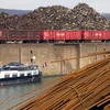 Raphaël Zumsteeg: “Den Hafen zu Mäertert huet Capacitéit fir méi Schëffer" | © picture alliance / Caro | Eckelt