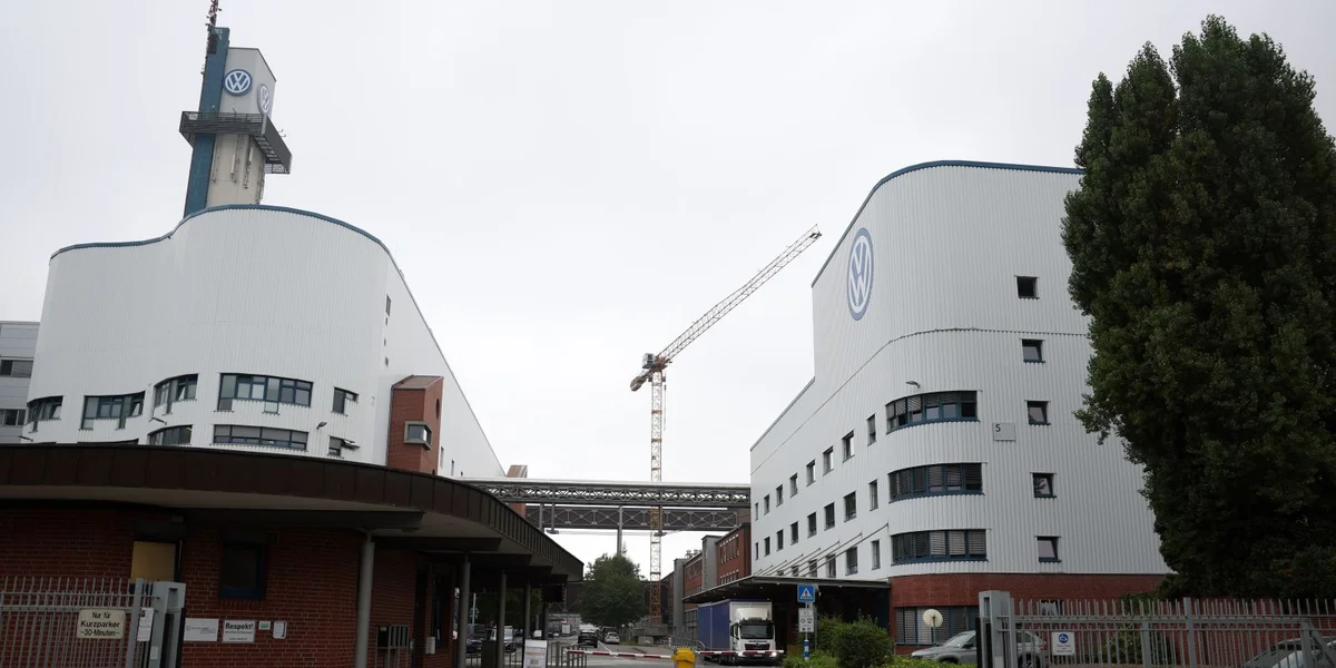 Israeeleschen Investisseur: VW-Wierk Osnabrück soll fir Defenseproduite genotzt ginn | © EPA/CHRISTOPHER NEUNDORF