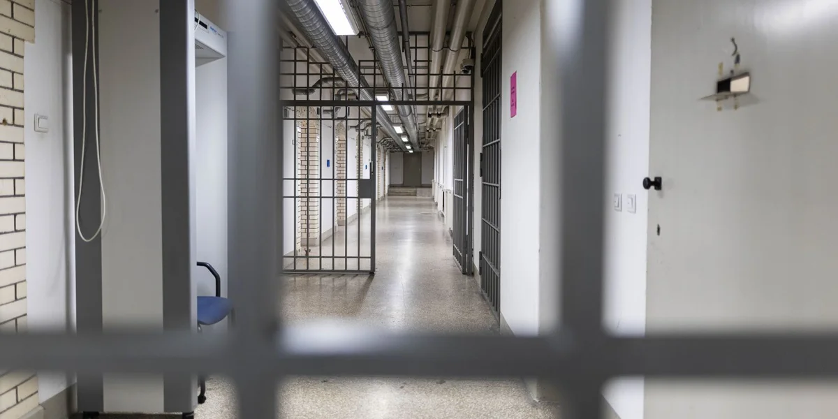 Wéinst iwwerfëllte Prisonge ginn a Groussbritannien ëmmer méi Prisonéier fräigelooss | © picture alliance/dpa | Michael Matthey