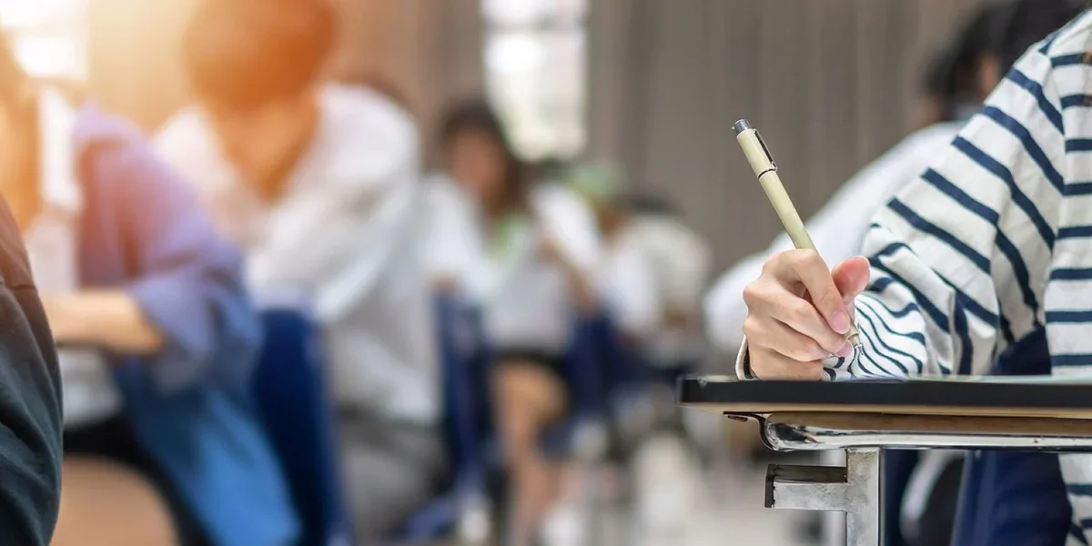 Premièresexamen: Wéi lafen d'Korrekturen of? | ©  Bigstock / Chinnapong