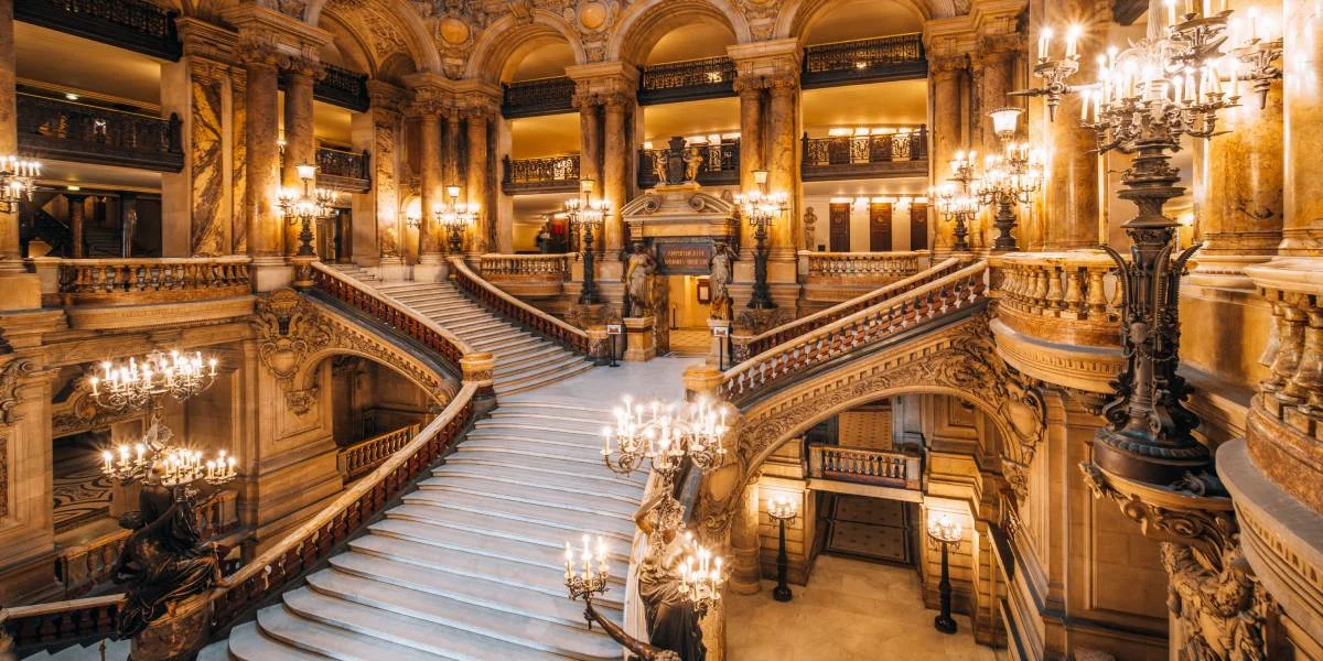 D'Renovatioune vun der Oper Palais Garnier verlängere sech ëm 3 Joer | © Pexels